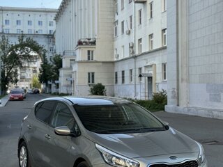 2013 Kia Ceed II, серебристый, 1370000 рублей, вид 3