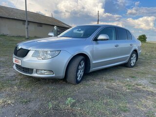 2008 Skoda Superb II, серебристый, 700000 рублей, вид 1