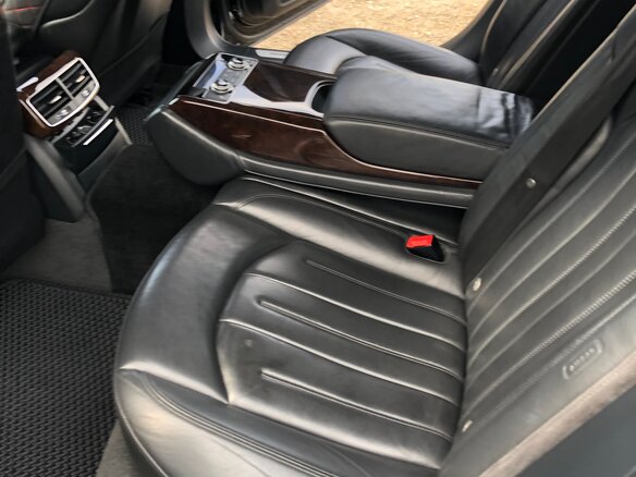 2013 Audi A8 III (D4) Рестайлинг, чёрный, 1450000 рублей - вид 14