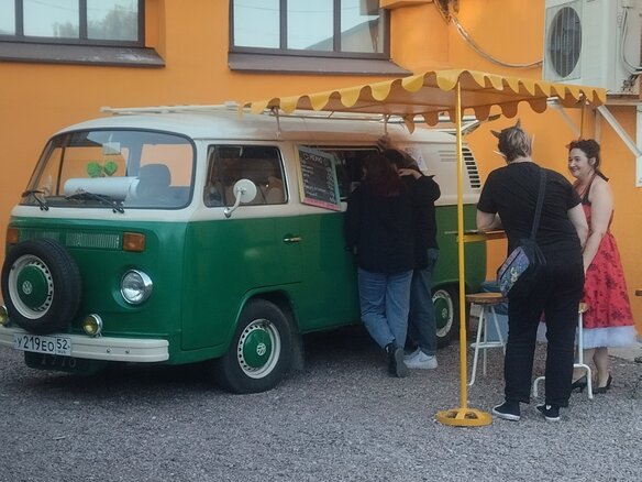 1978 Volkswagen Type 2 T2, зелёный, 3300000 рублей - вид 8