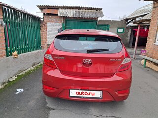 2011 Hyundai Solaris I, красный, 730000 рублей, вид 2