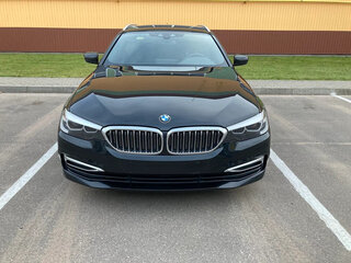2018 BMW 5 серии 520i VII (G30/G31/G38), чёрный, 2900000 рублей, вид 3