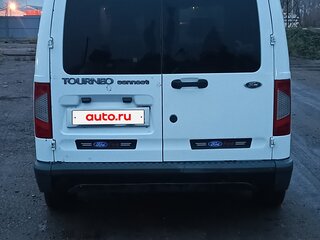 2009 Ford Tourneo Connect I Рестайлинг, белый, 800000 рублей, вид 3