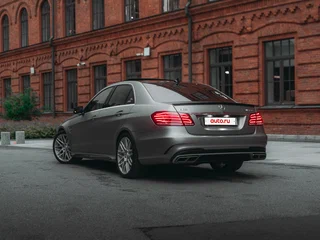 2014 Mercedes-Benz E-Класс AMG 63 AMG S IV (W212, S212) Рестайлинг, серый, 4595000 рублей, вид 4