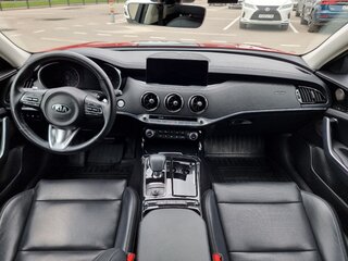 2021 Kia Stinger I Рестайлинг, красный, 3400000 рублей, вид 5