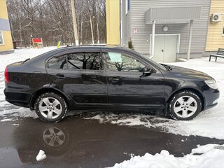 2011 Skoda Octavia II (A5) Рестайлинг, чёрный, 830000 рублей, вид 4