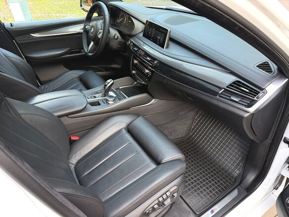 2017 BMW X6 40d II (F16), белый, 3990000 рублей - вид 12