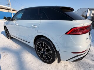 2020 Audi Q8 55 TFSI I (4M), белый, 5299000 рублей, вид 5