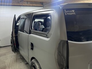 2008 Hyundai Grand Starex I, серый, 1200000 рублей, вид 5