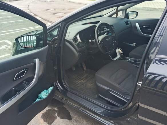 2013 Kia Ceed II, чёрный, 1029000 рублей - вид 4