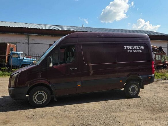 2009 Volkswagen Crafter, пурпурный, 1299000 рублей - вид 5