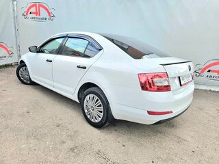2014 Skoda Octavia III (A7), белый, 875000 рублей, вид 3