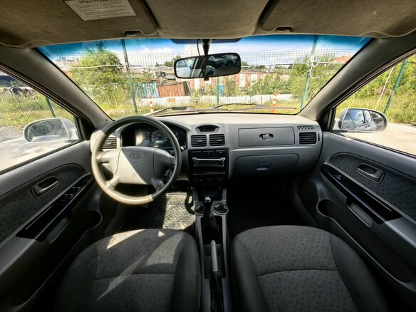 2003 Kia Rio I Рестайлинг, серебристый - вид 9