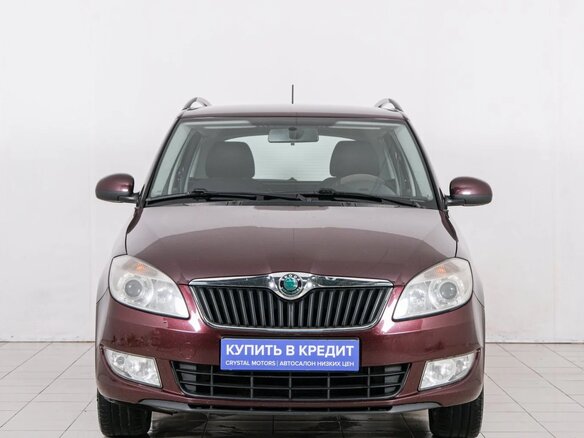 2012 Skoda Fabia II Рестайлинг, красный, 729000 рублей - вид 1
