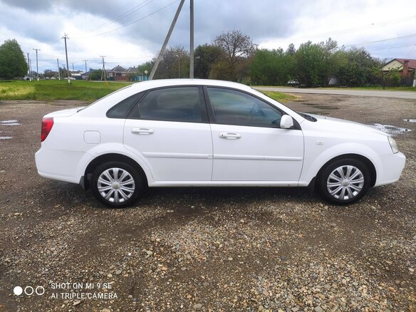 2007 Chevrolet Lacetti I, белый, 700000 рублей - вид 2