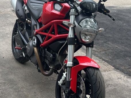 2013 Ducati Monster 696, красный, 400000 рублей, вид 1