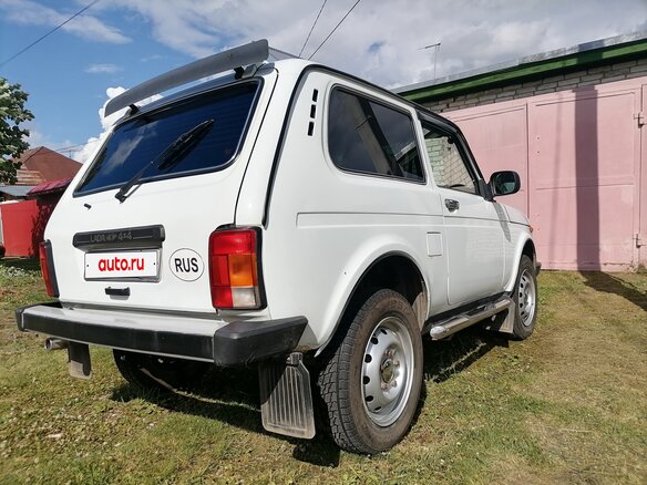 2014 Lada (ВАЗ) 2121 (4x4) I Рестайлинг, белый, 550000 рублей - вид 4