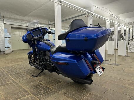 2024 Harley-Davidson Street Glide, синий, 2900000 рублей, вид 2