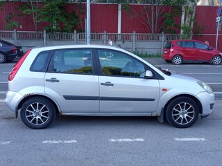 2007 Ford Fiesta Mk5, серебристый, 260000 рублей, вид 2