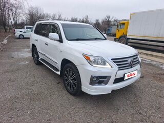 2011 Lexus LX 570 III, белый, 3550000 рублей, вид 3