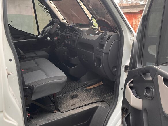 2011 Renault Master, белый, 1490000 рублей - вид 9