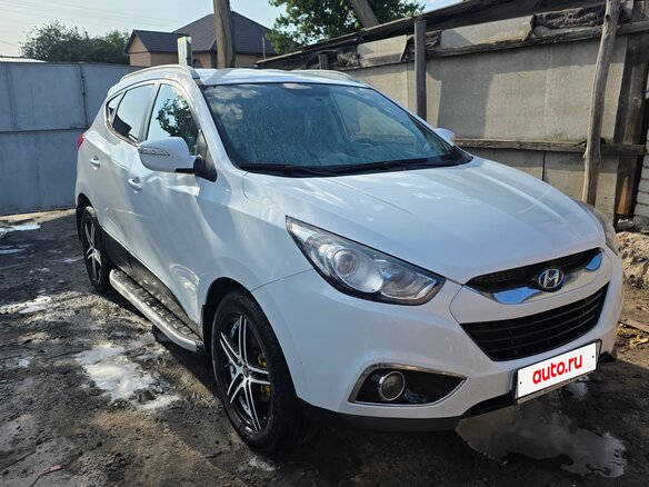 2010 Hyundai ix35 I, белый, 930000 рублей - вид 2