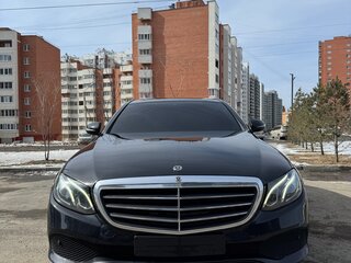 2019 Mercedes-Benz E-Класс 200 V (W213, S213, C238), чёрный, 2050000 рублей, вид 3