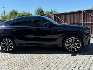 2020 BMW X6 40d III (G06), чёрный, 6399000 рублей, вид 5
