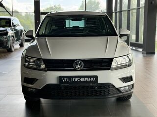 2017 Volkswagen Tiguan II, белый, 1880000 рублей, вид 2