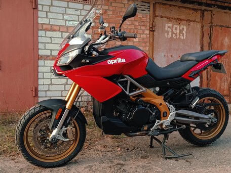 2014 Aprilia ETV 1200 Caponord, красный, 611315 рублей, вид 2