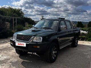 2004 Mitsubishi L200 III, зелёный, 900000 рублей, вид 1