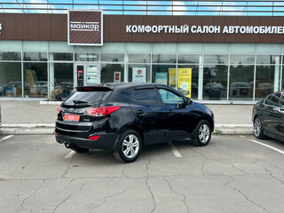 2013 Hyundai ix35 I, чёрный, 900000 рублей, вид 4