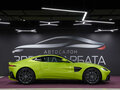 2018 Aston Martin V8 Vantage IV, зелёный - вид 5