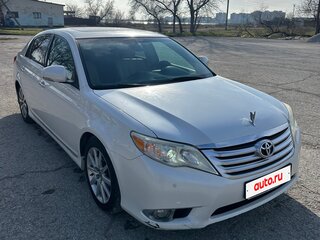 2011 Toyota Avalon III Рестайлинг 2, белый, 2100000 рублей, вид 3