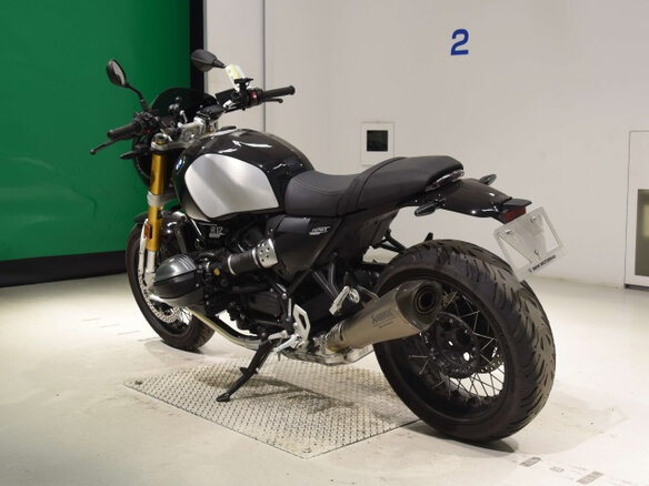 2025 BMW R Nine T, чёрный, 1400000 рублей - вид 5