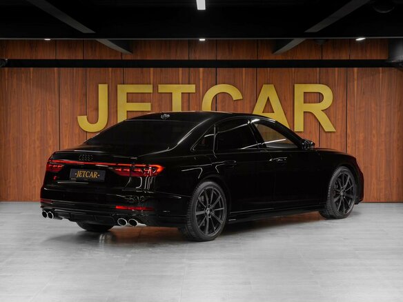 2022 Audi S8 IV (D5) Рестайлинг, чёрный, 11440000 рублей - вид 5