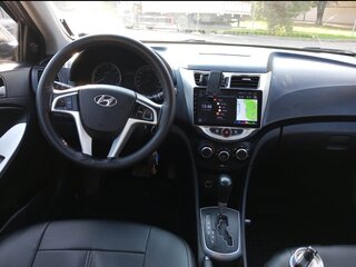 2012 Hyundai Solaris I, чёрный, 770000 рублей, вид 5