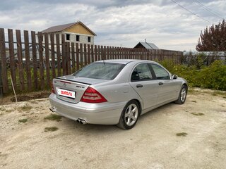 2002 Mercedes-Benz C-Класс 240 II (W203), серый, 600000 рублей, вид 3