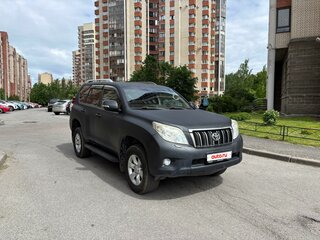2011 Toyota Land Cruiser Prado 150 Series, серый, 2450000 рублей, вид 1