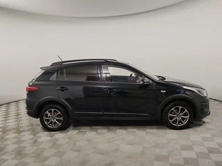 2020 Kia Rio X-Line IV, чёрный, 1449000 рублей, вид 4