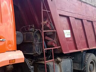 2006 КамАЗ 6520, оранжевый, 1400000 рублей, вид 3