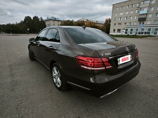 2013 Mercedes-Benz E-Класс 300 IV (W212, S212, C207) Рестайлинг, коричневый, 2250000 рублей, вид 5
