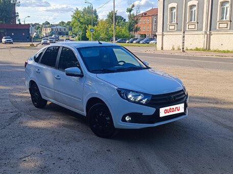 2024 Lada (ВАЗ) Granta I Рестайлинг, белый, 870000 рублей, вид 3