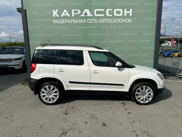 2013 Skoda Yeti I, белый, 930000 рублей - вид 3