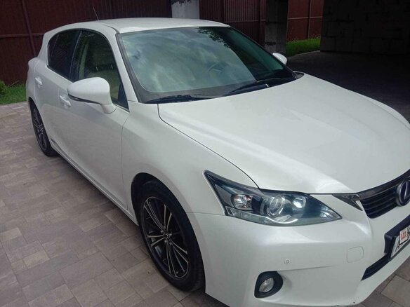 2012 Lexus CT 200h I, белый, 1650000 рублей