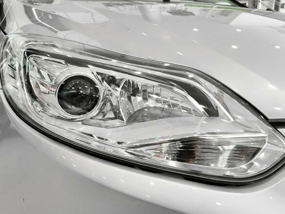 2013 Ford Focus III, серебристый - вид 16