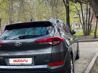 2016 Hyundai Tucson III, серый, 1900000 рублей, вид 4