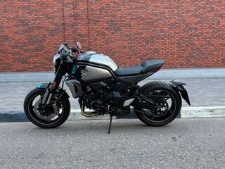 CFMoto 700CL-X Sport