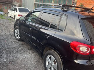 2009 Volkswagen Tiguan I, чёрный, 850000 рублей, вид 4