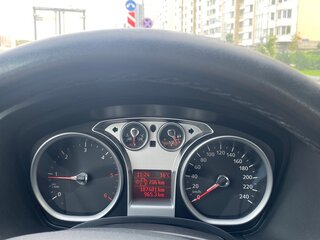 2010 Ford Focus II Рестайлинг, серый, 550000 рублей, вид 5